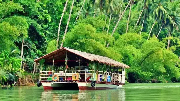 bohol-tourism-loboc-river-cruise.webp